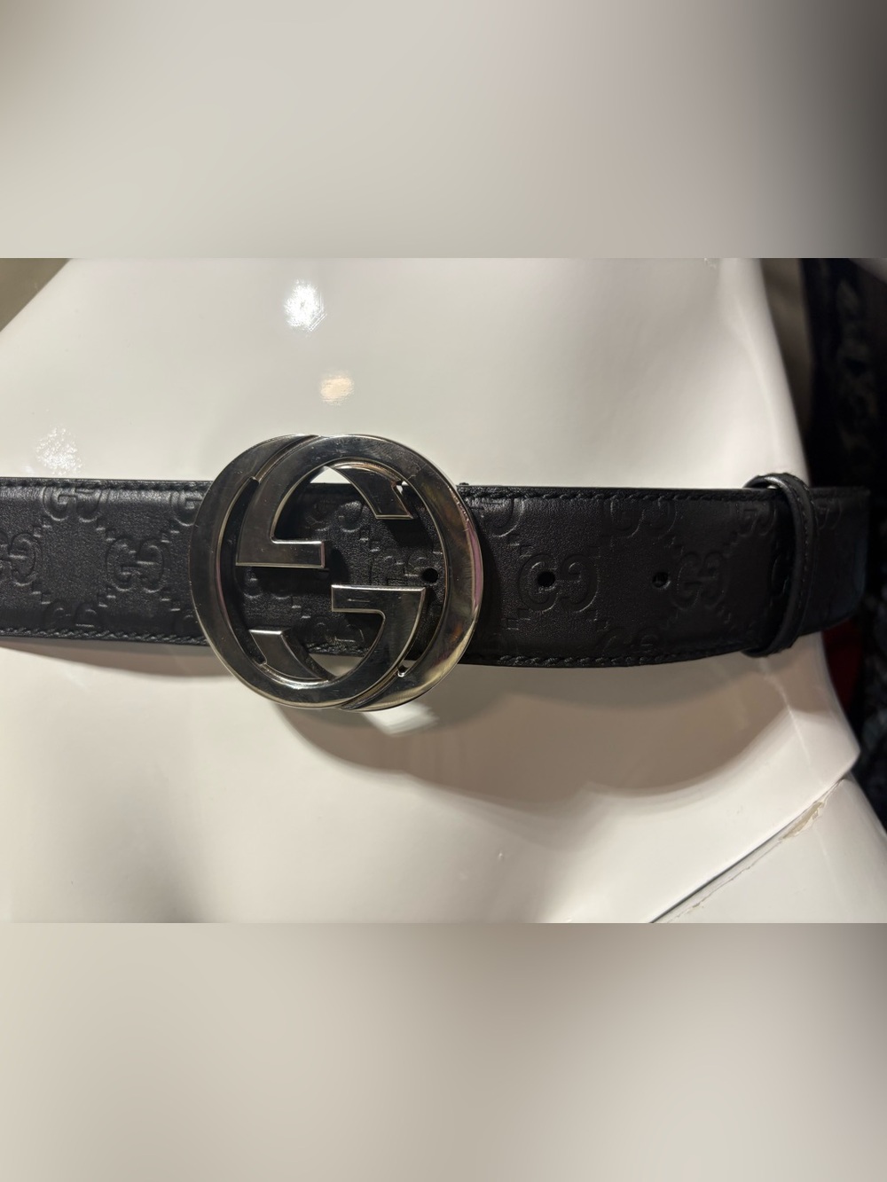 Authentic Gucci Black Guccissima Leather Silver Interlocking G Buckle Belt - Picture 6 of 11
